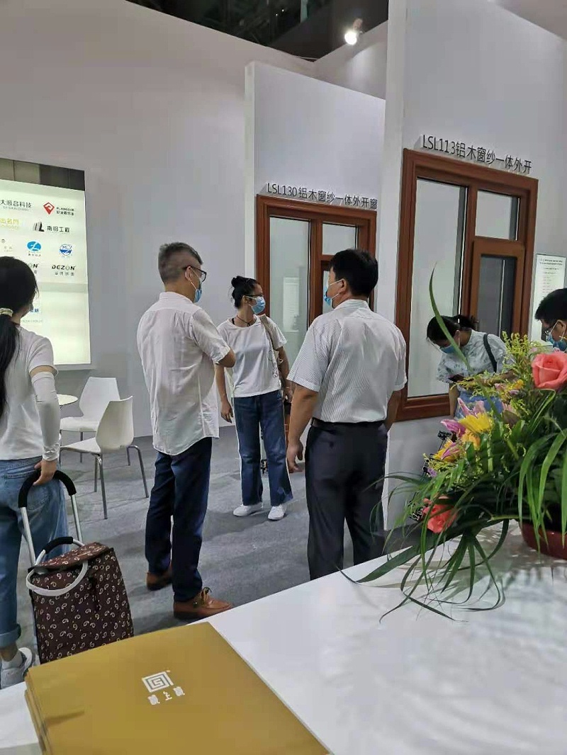 2021廣州建博會(huì) | 樓上樓健康鋁木系統(tǒng)門(mén)窗精彩回顧！